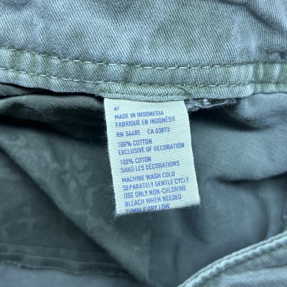 American Eagle Denim Low Rise Jean Shorts - Picture 4 of 5